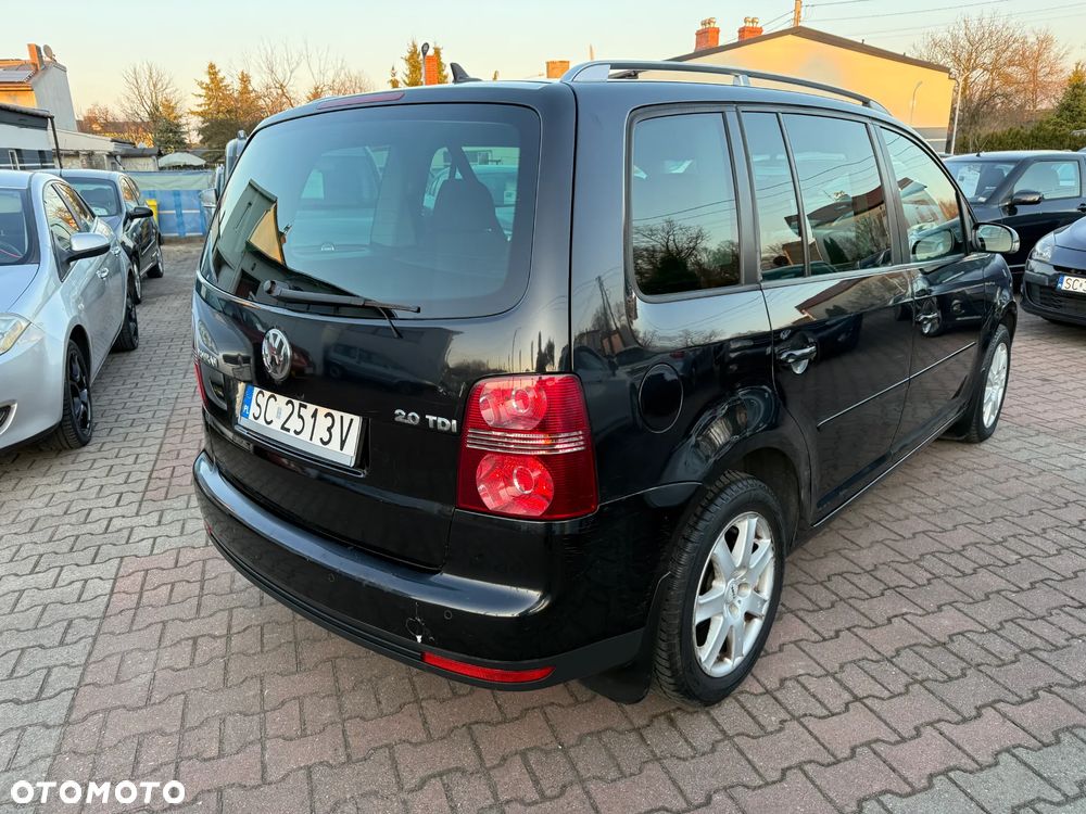 Volkswagen Touran 2.0 TDI DSG United - 7