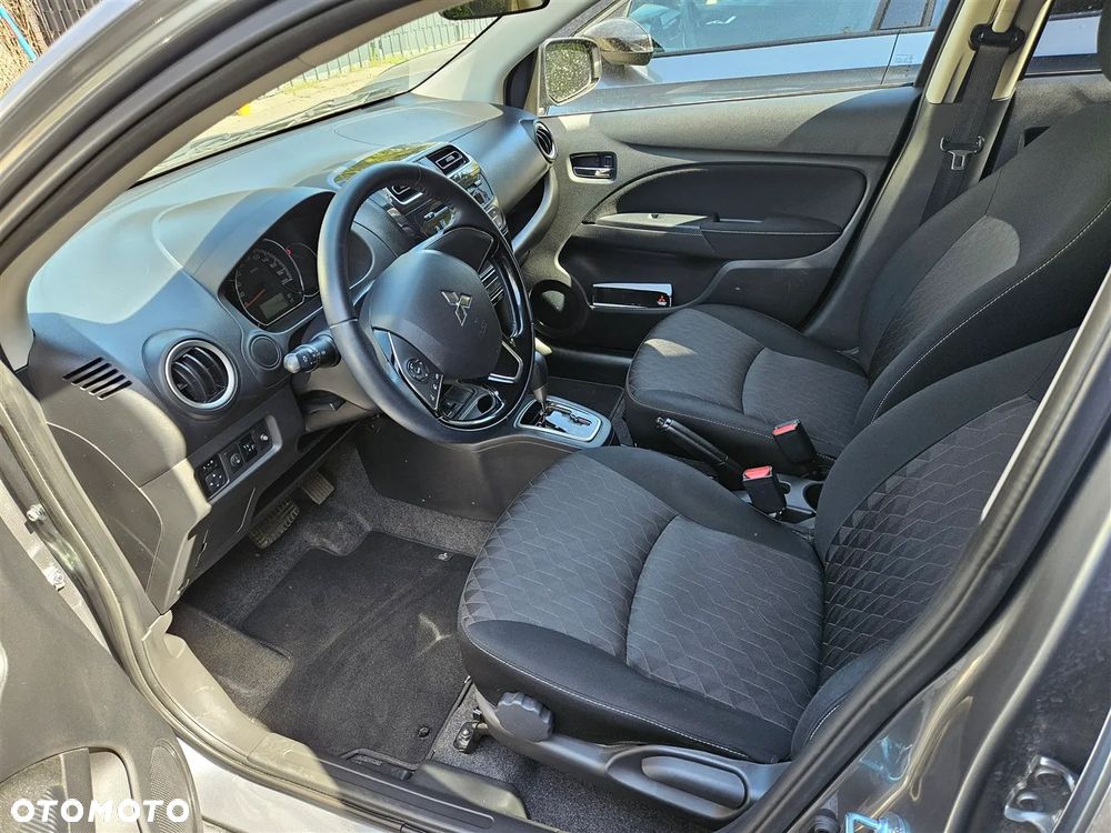 Mitsubishi Space Star 1.2 Intense CVT - 12