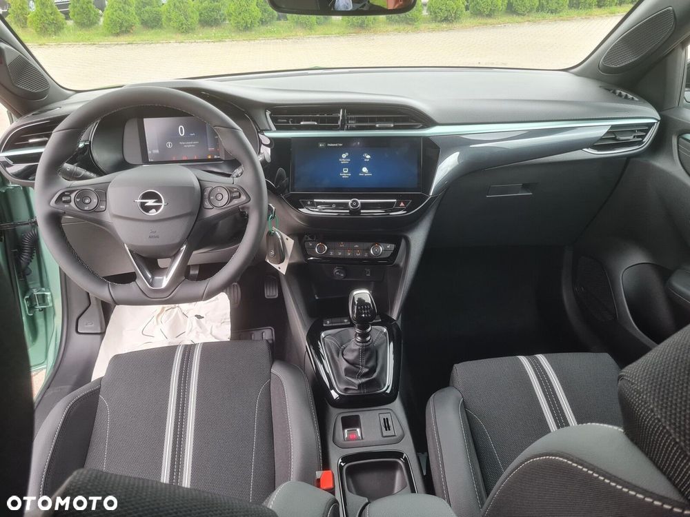 Opel Corsa - 17