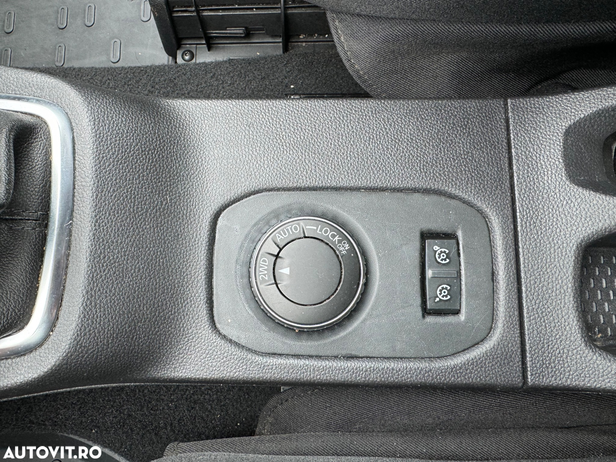 Dacia Duster 1.5 Blue dCi 4WD Prestige - 10