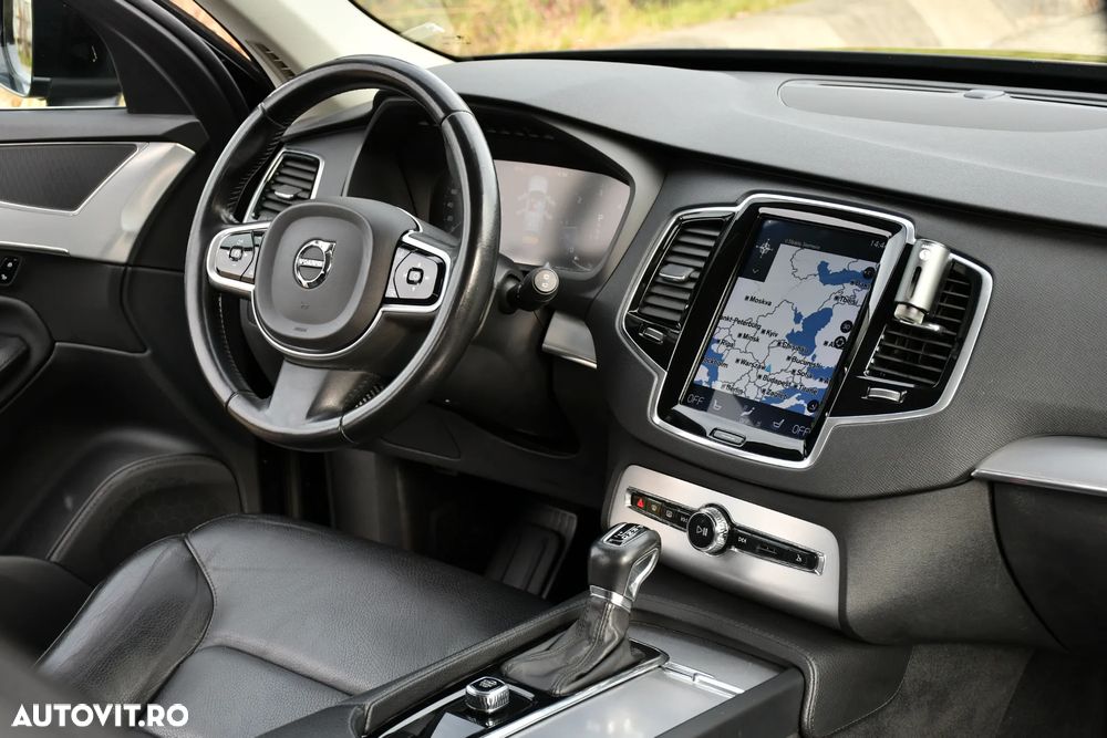 Volvo XC 90 - 15