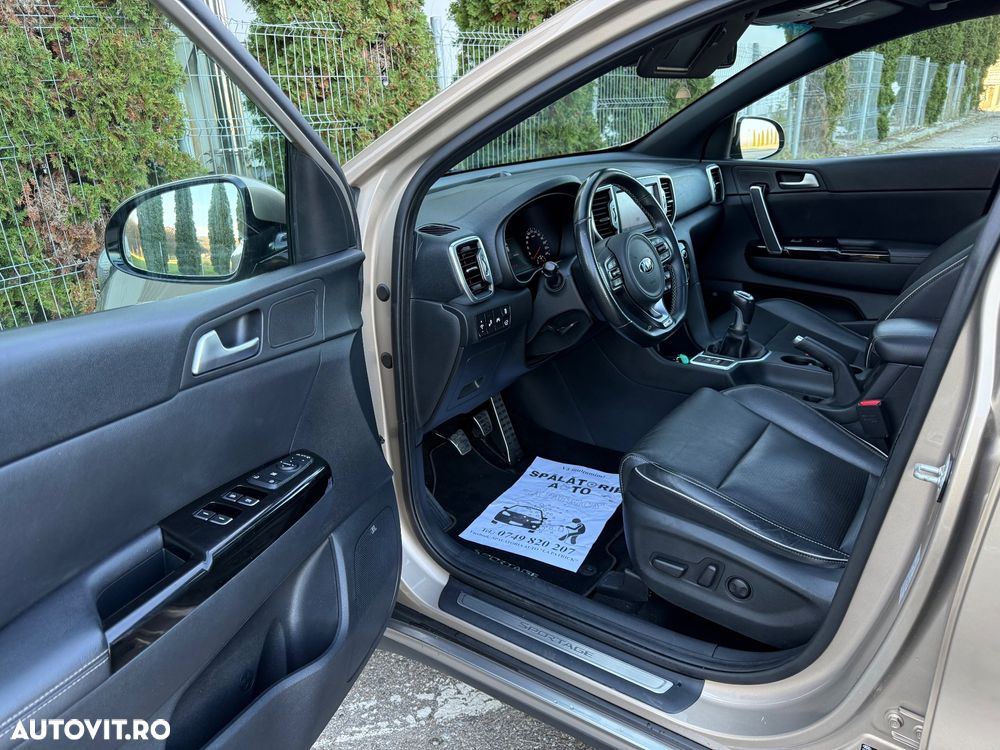 Kia Sportage 2,0 CRDI 2WD ISG Spirit - 20