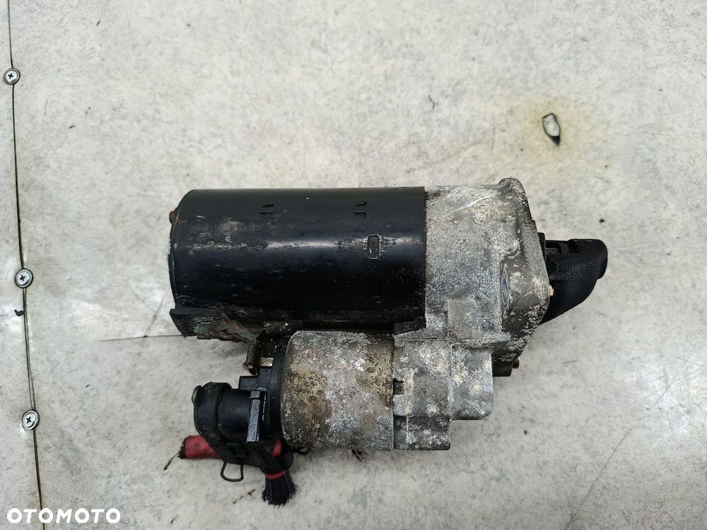 ROZRUSZNIK ALFA ROMEO 159 0001109268 BOSCH 2.4 JTD - 6