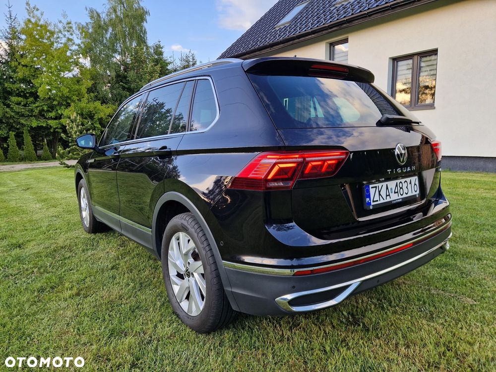 Volkswagen Tiguan 2.0 TDI SCR 4Mot Elegance DSG - 4