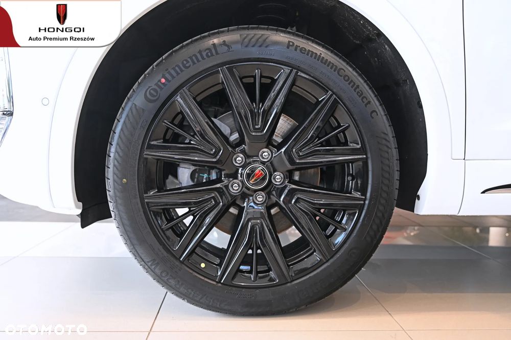 Hongqi HS5 - 23