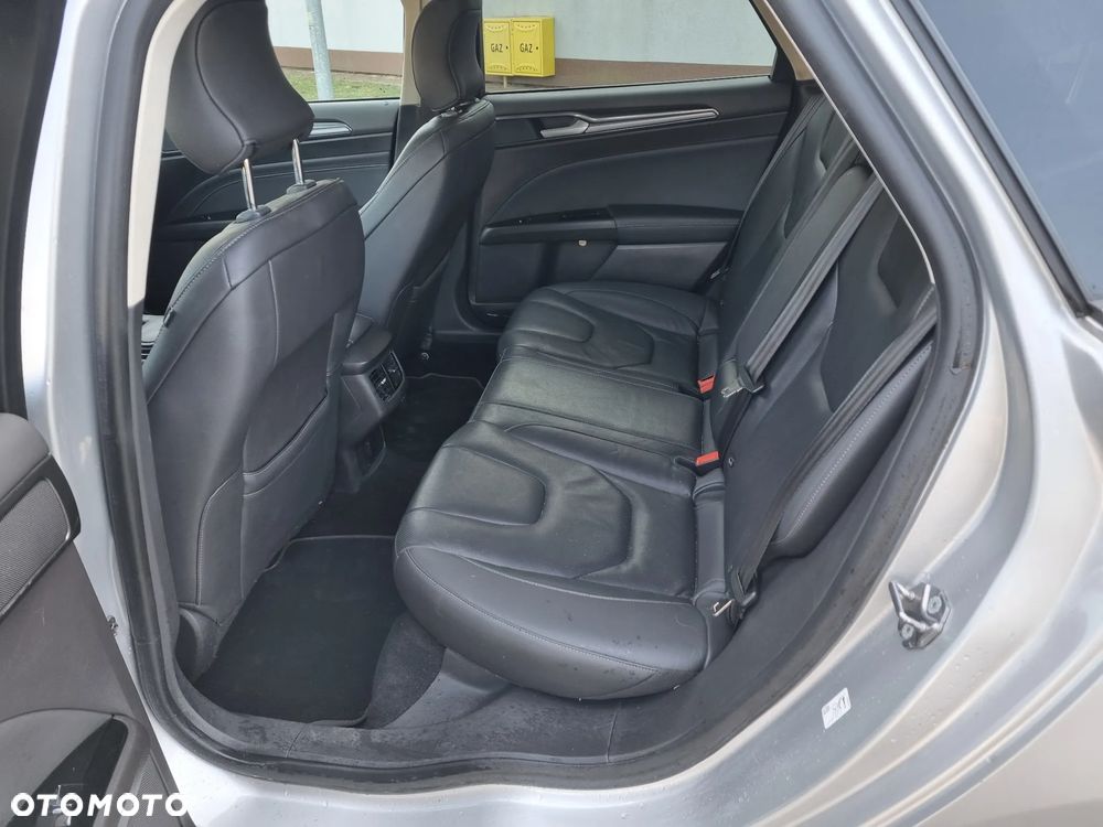 Ford Mondeo SW 2.0 Ti-VCT Business Edition - 11