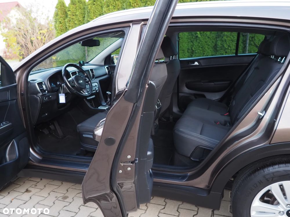 Kia Sportage 1.7 CRDI 2WD Edition 7 - 24