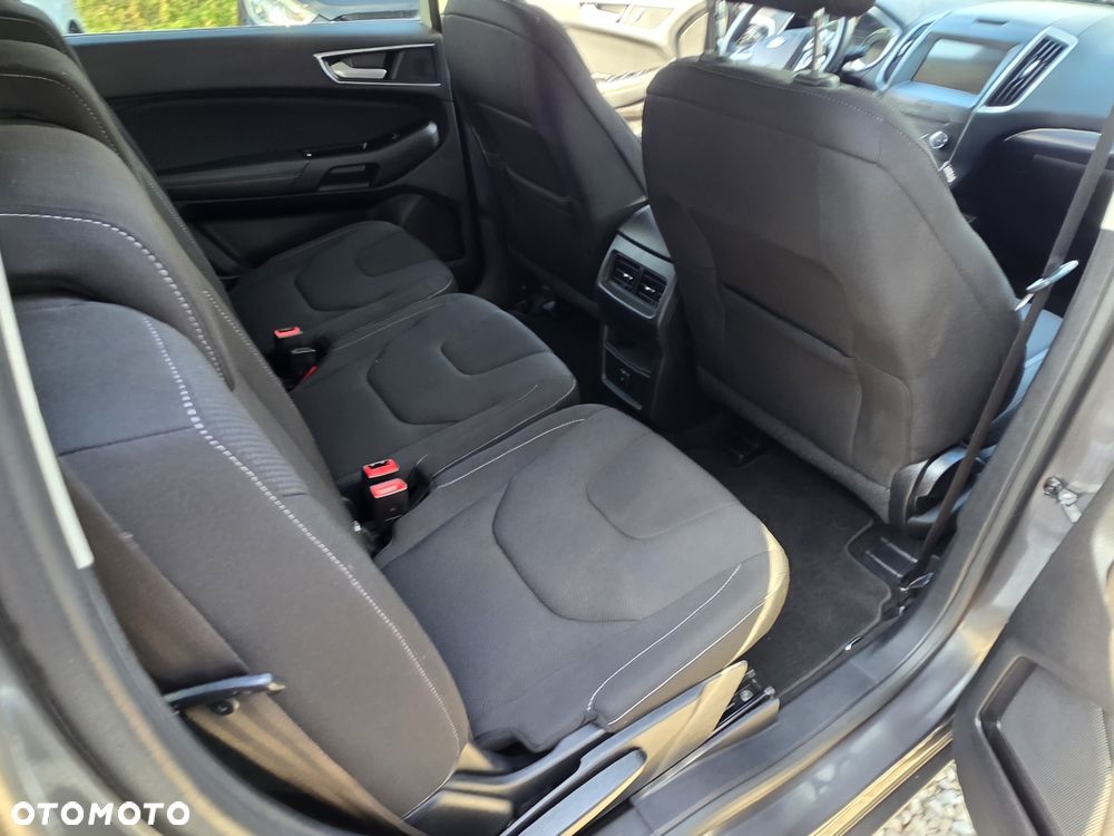 Ford S-Max - 16