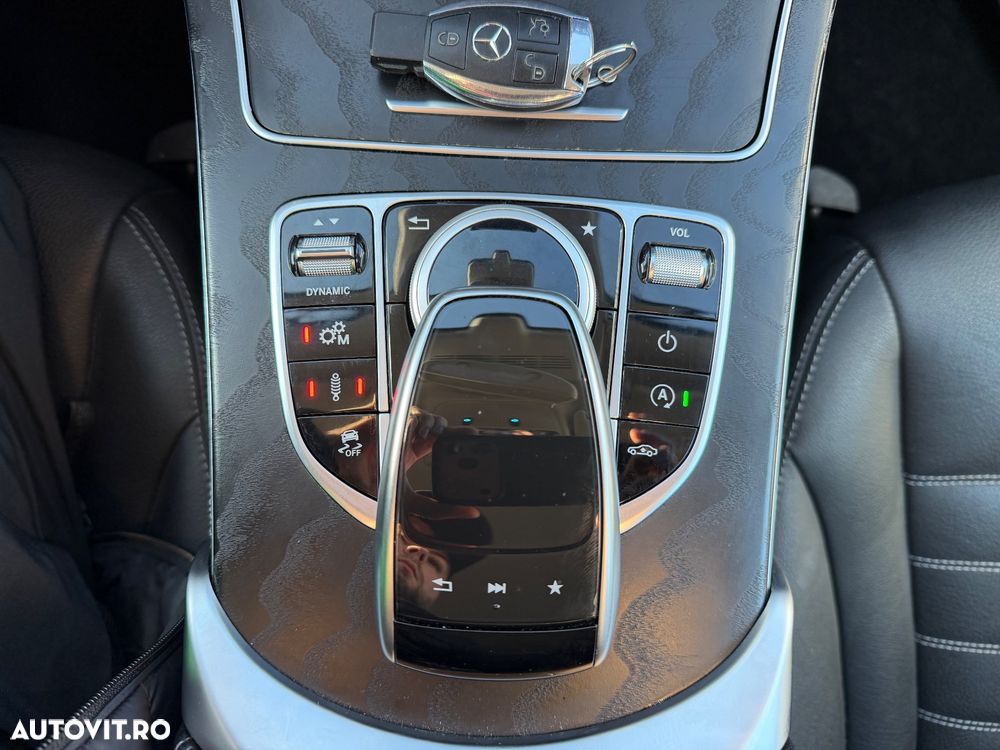 Mercedes-Benz GLC - 21