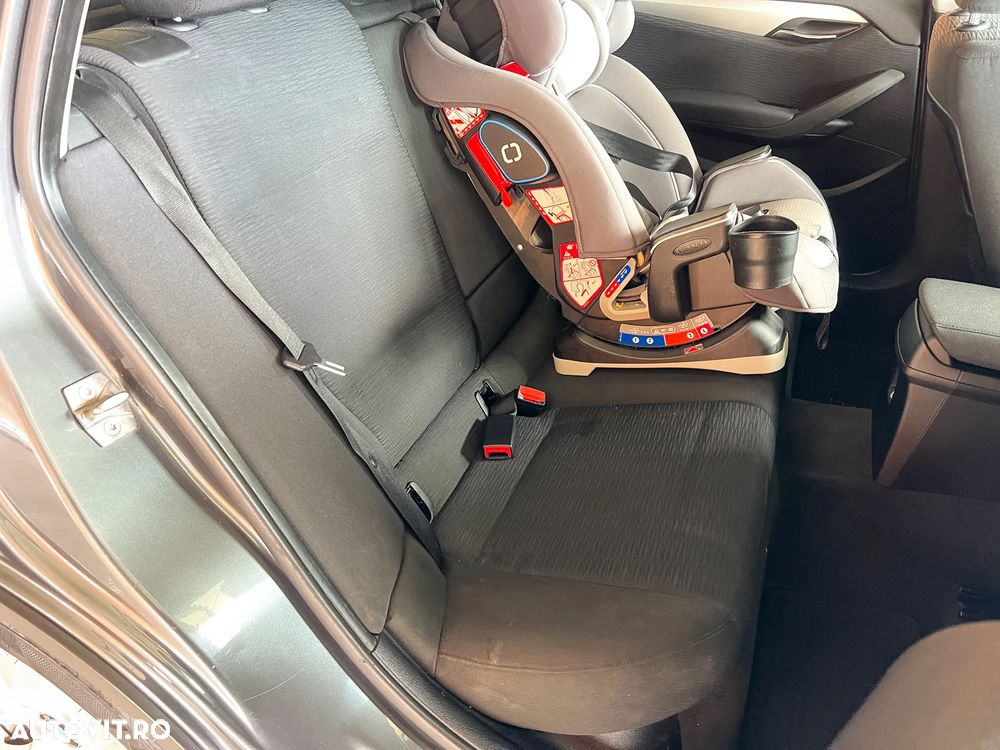 BMW X1 xDrive20d - 27