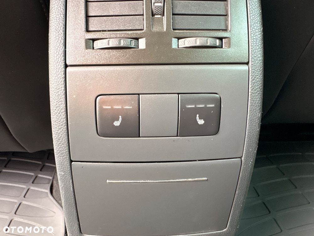 Skoda Octavia 2.0 TDI DPF Ambition - 25