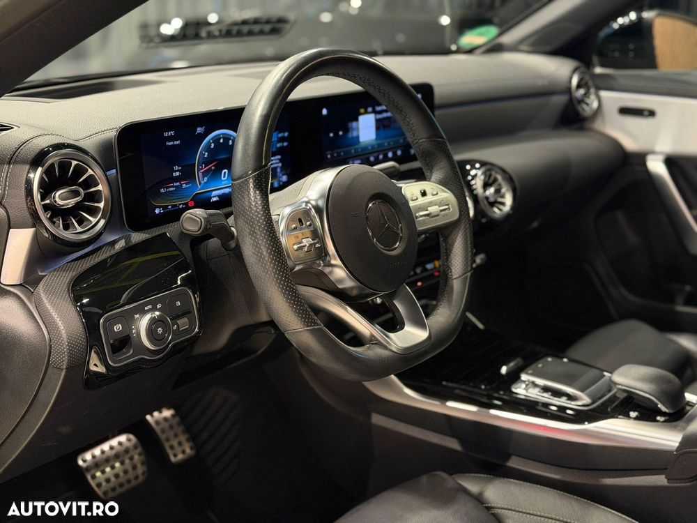 Mercedes-Benz CLA 35 AMG 4MATIC AMG Speedshift 7G-DCT - 18