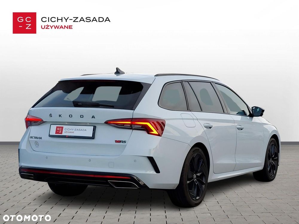 Skoda Octavia 2.0 TDI RS DSG - 5