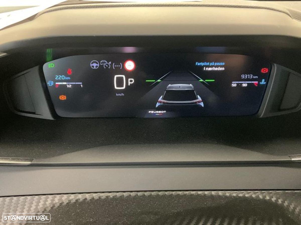 Peugeot 2008 1.2 PureTech Allure EAT8 - 13