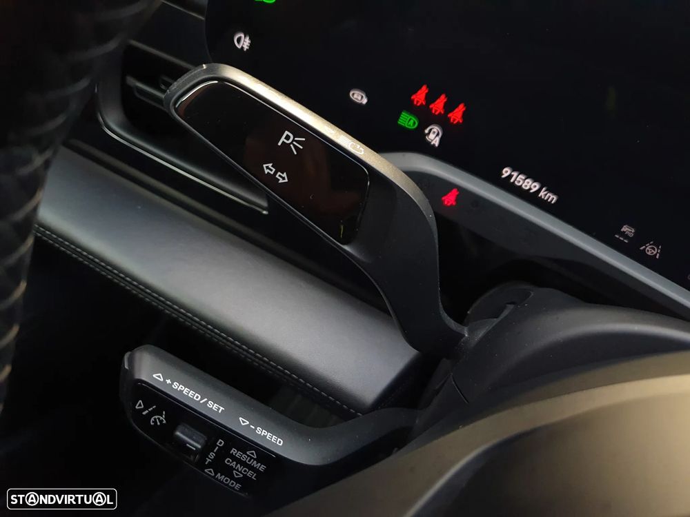 Porsche Taycan 4S Bateria Performance Plus - 26