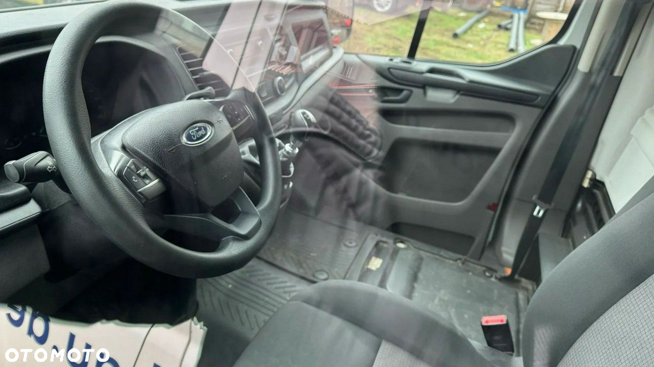 Ford Transit Custom - 9