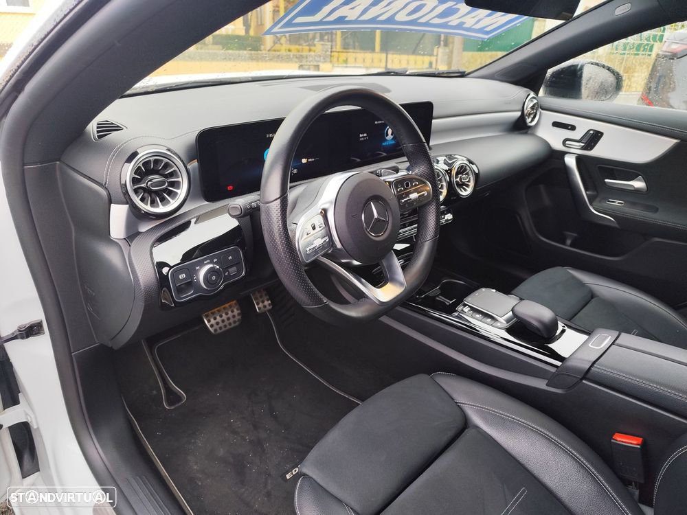 Mercedes-Benz CLA 250 e Shooting Brake AMG Line - 4
