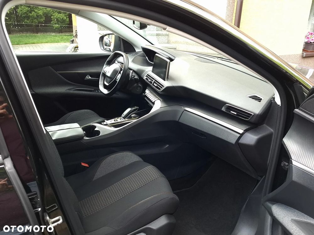 Peugeot 3008 BlueHDi 130 Stop & Start EAT8 Allure - 6