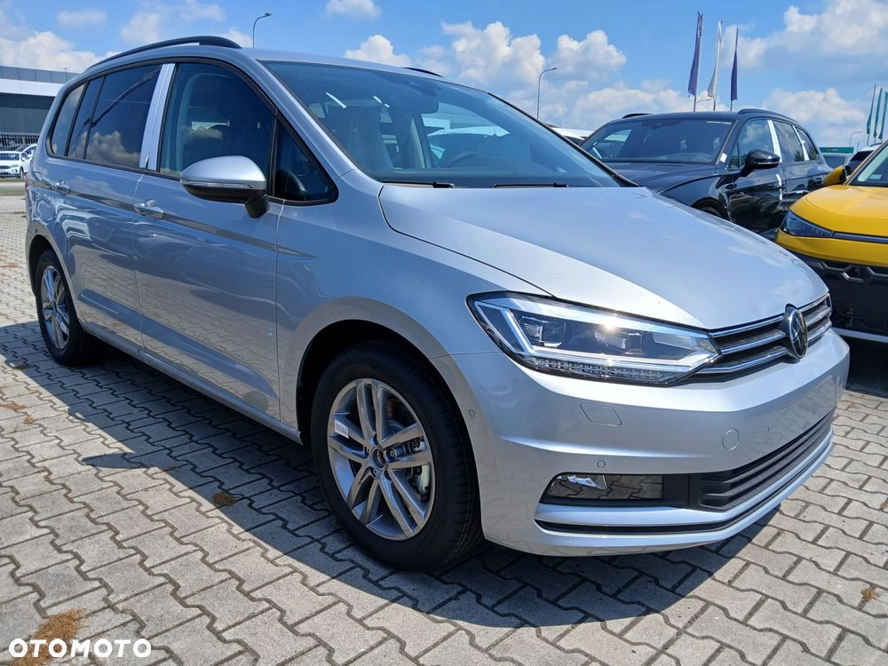 Volkswagen Touran 1.5 TSI EVO Comfortline Plus DSG - 5