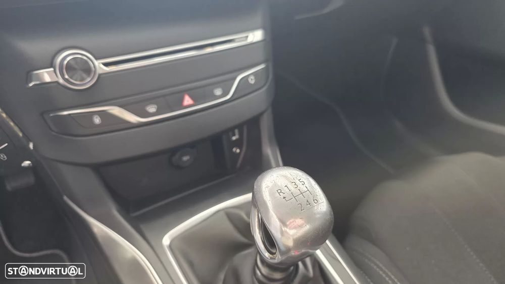 Peugeot 308 1.6 BlueHDi Allure - 44