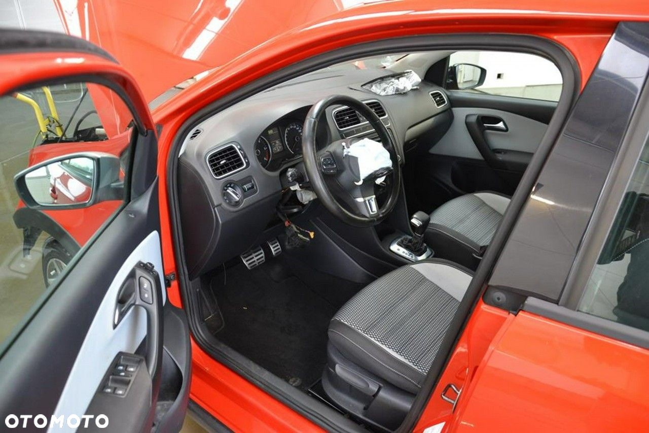 Volkswagen Polo - 19
