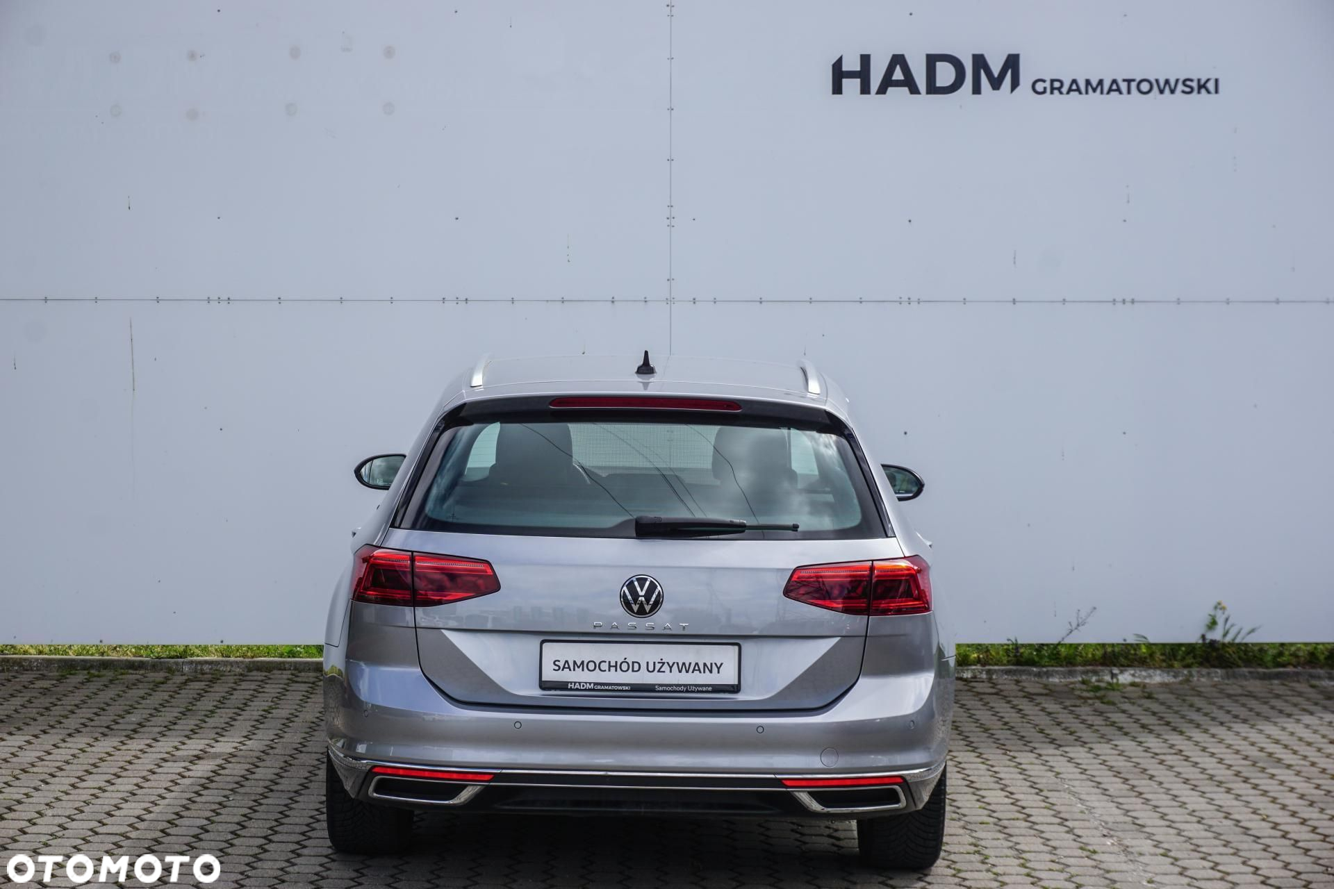 Volkswagen Passat 2.0 TDI EVO Elegance DSG - 4