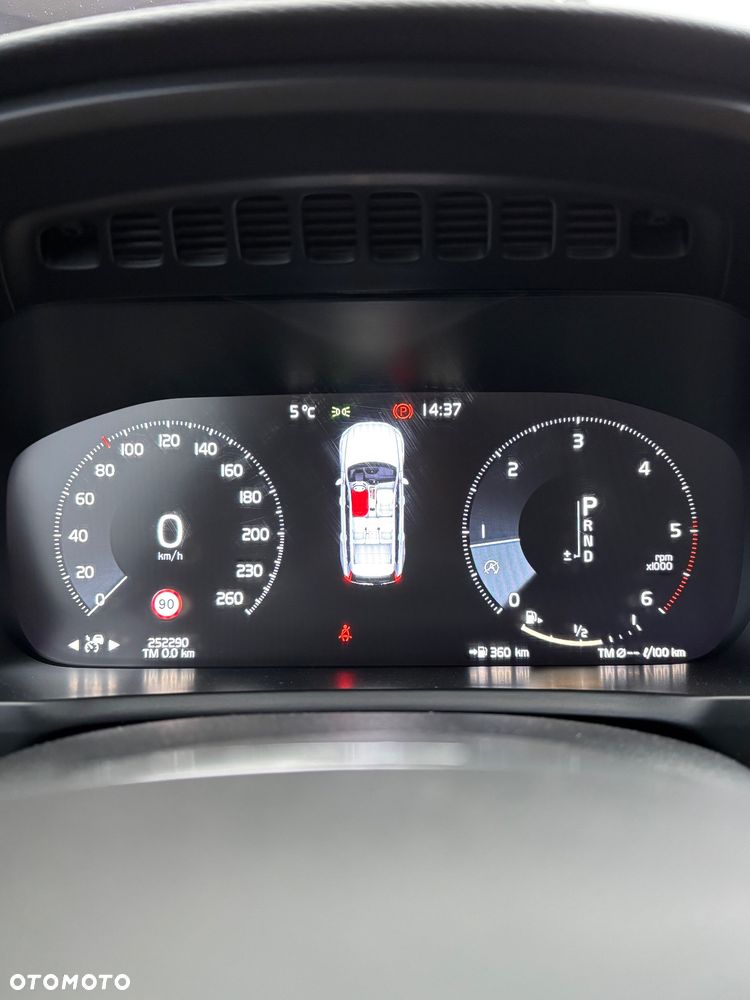 Volvo XC 90 D5 AWD Inscription - 10