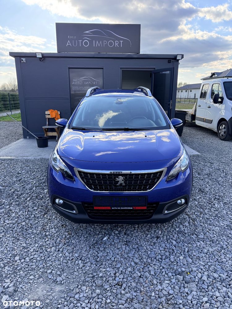 Peugeot 2008 BlueHDi 100 STOP & START Signature - 17
