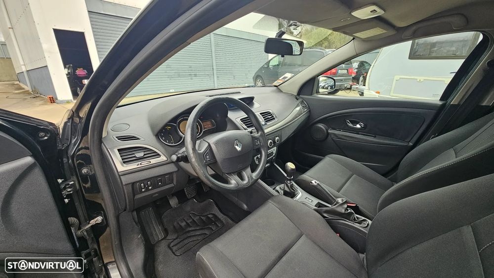 Renault Mégane Sport Tourer 1.5 dCi Confort SS - 10