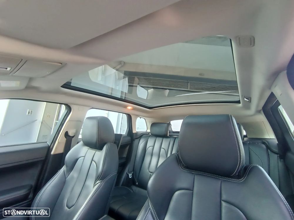 Land Rover Range Rover Evoque 2.2 SD4 Prestige Auto - 32