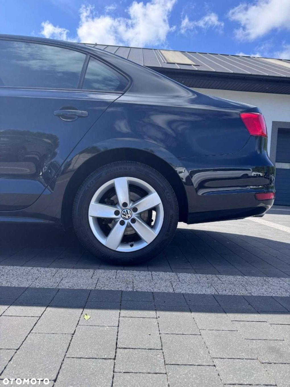 Volkswagen Jetta - 10