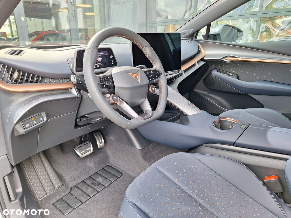 Cupra Tavascan - 9