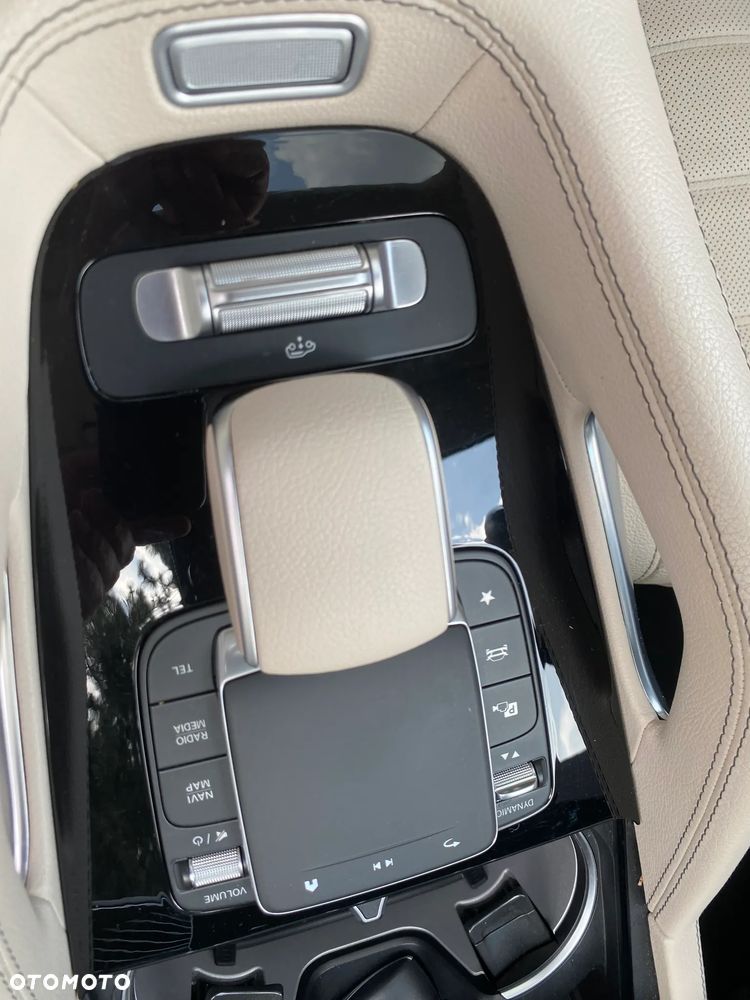 Mercedes-Benz GLE 300 d mHEV 4-Matic AMG Line - 23