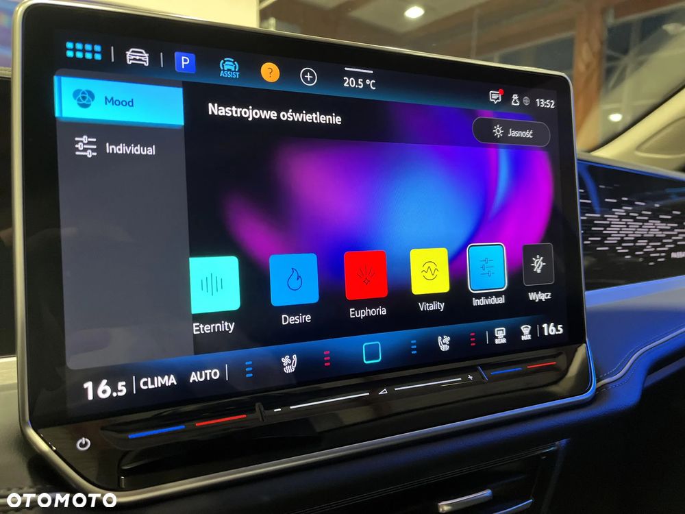 Volkswagen Passat Variant 2.0 TSI Business Plus DSG - 23