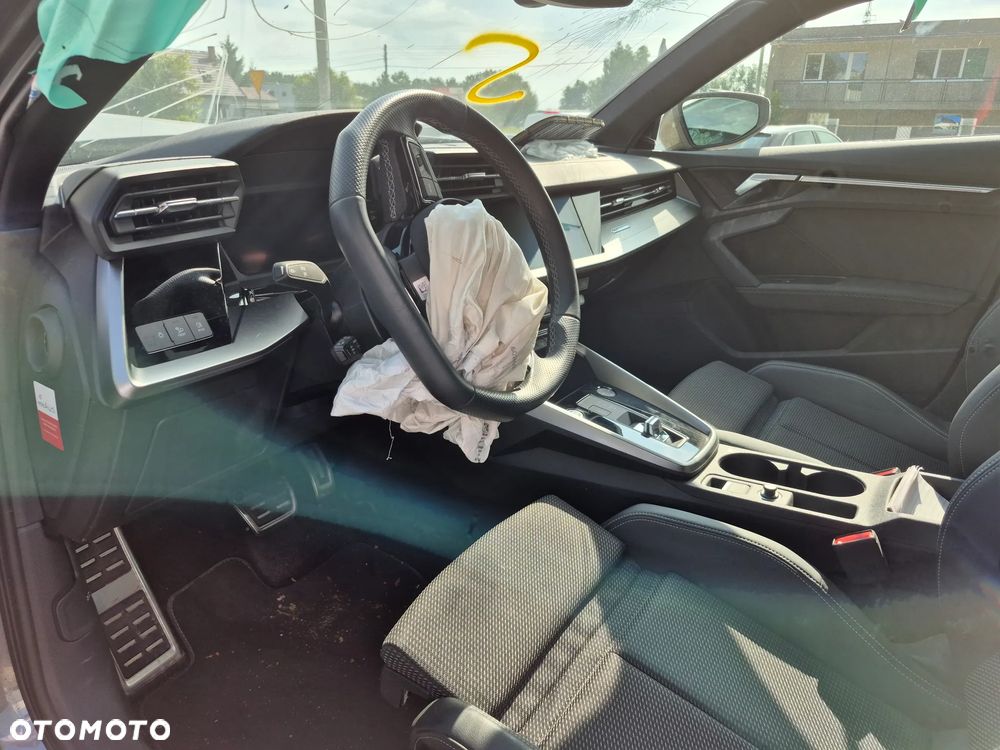 Audi A3 Sportback 40 TFSIe S tronic S line - 14