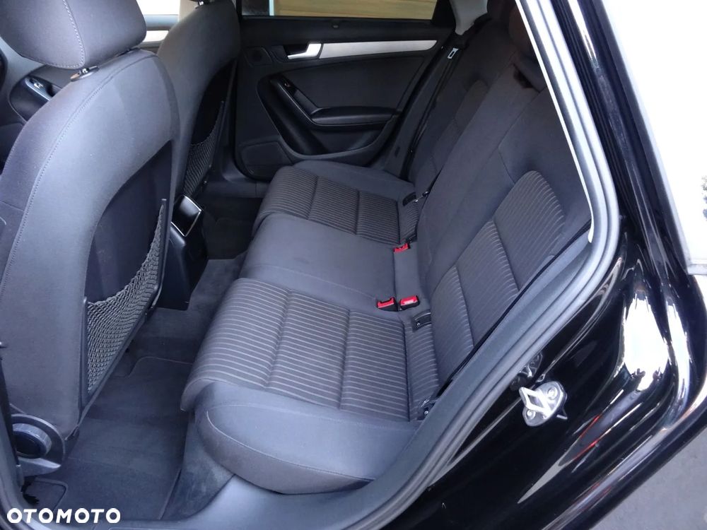 Audi A4 Avant 2.0 TDI Multitronic - 23