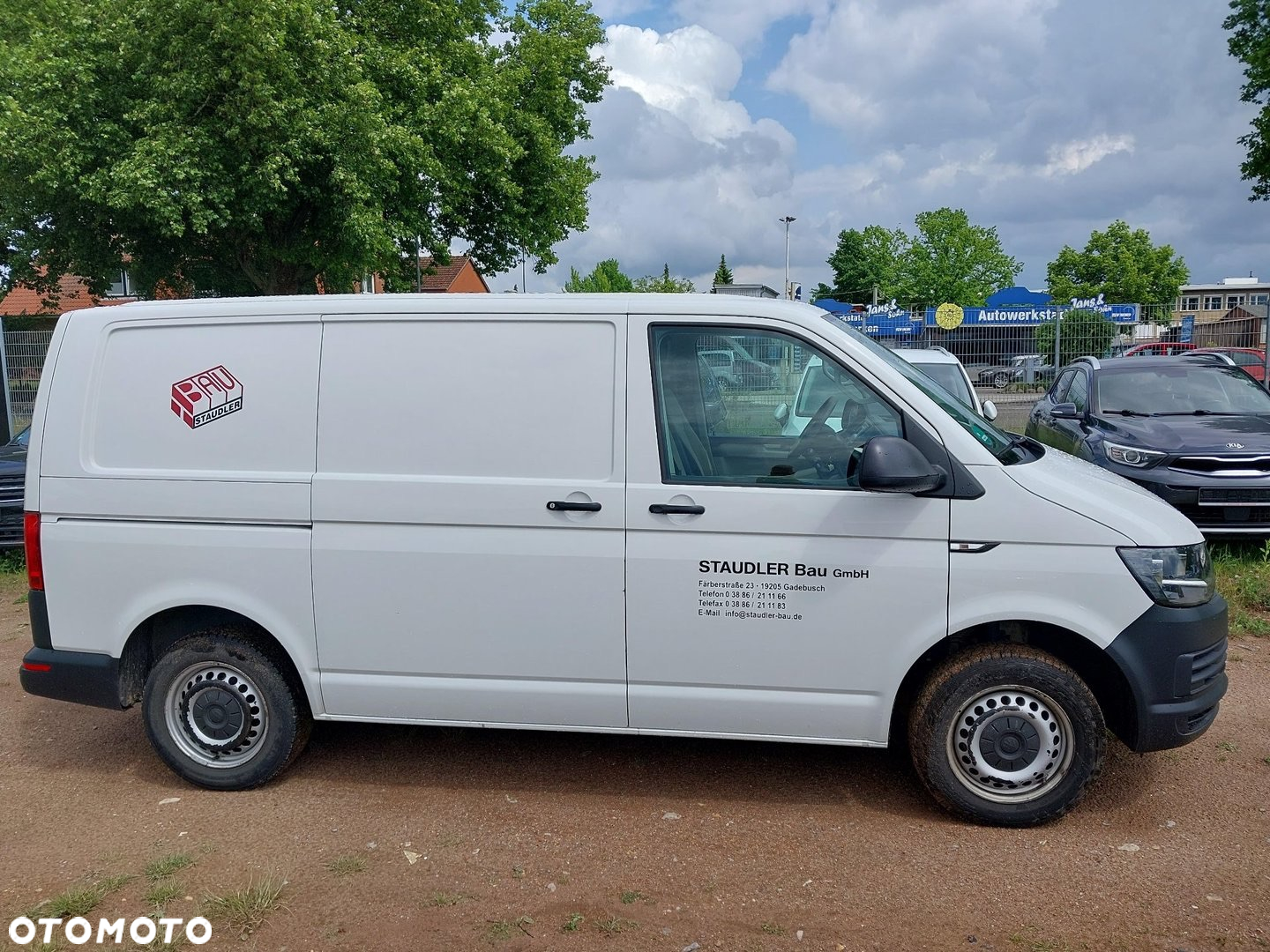 Volkswagen Transporter - 10
