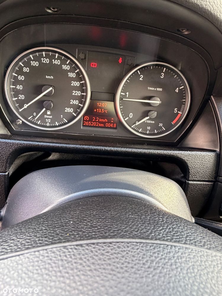 BMW X1 - 15