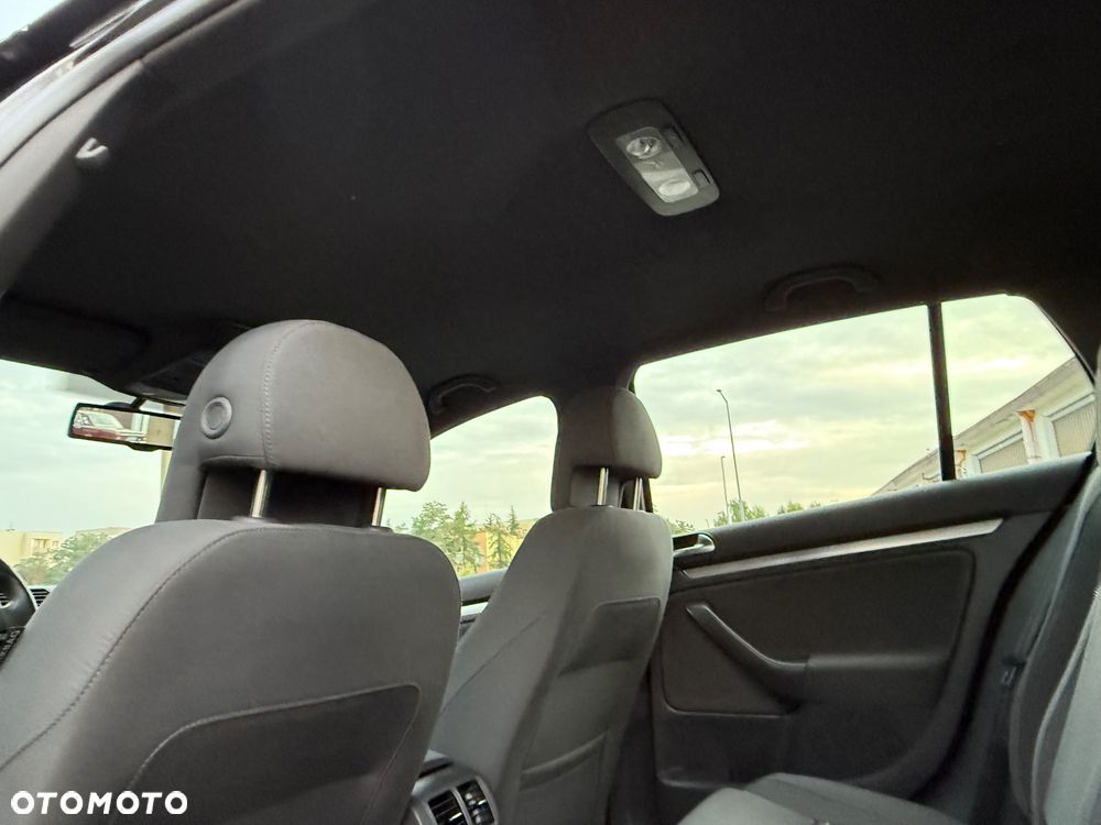 Volkswagen Golf 2.0 GTI DSG - 27