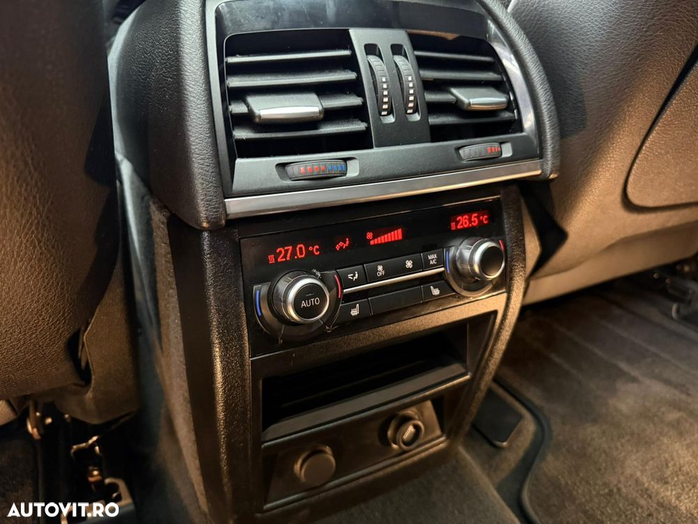 BMW X5 xDrive40d - 32