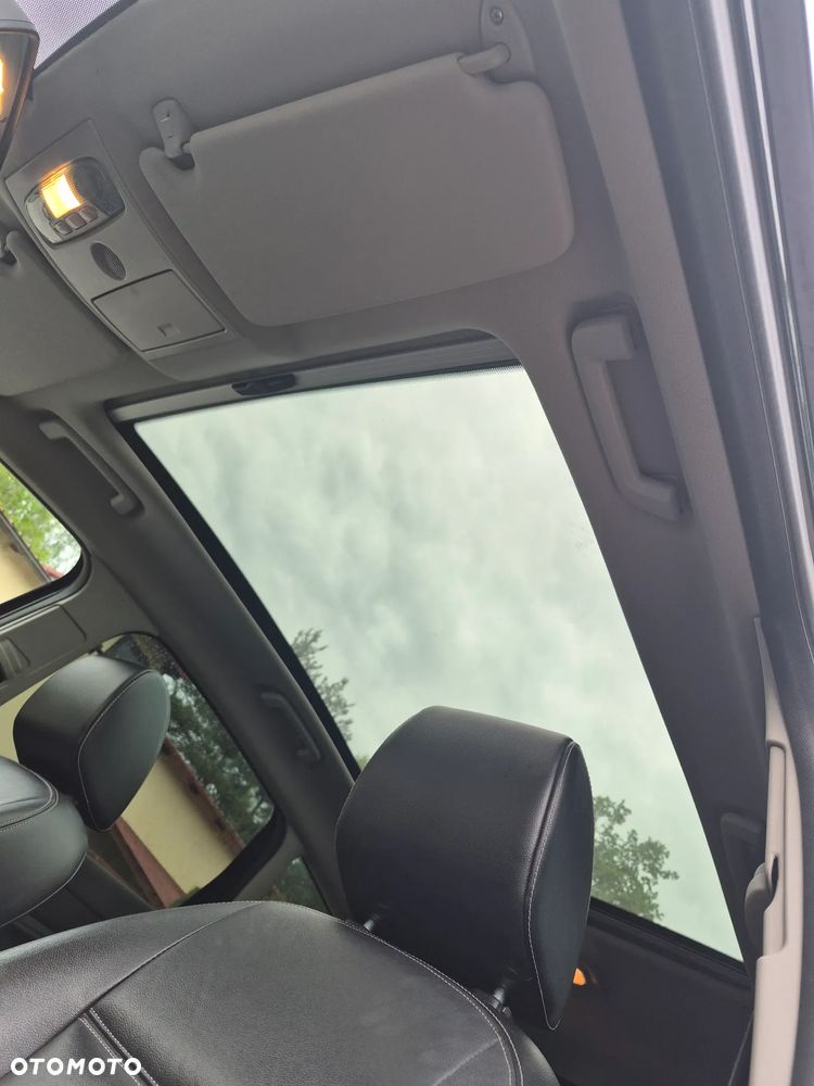 Ford Kuga 2.0 TDCi 4x4 Titanium - 9