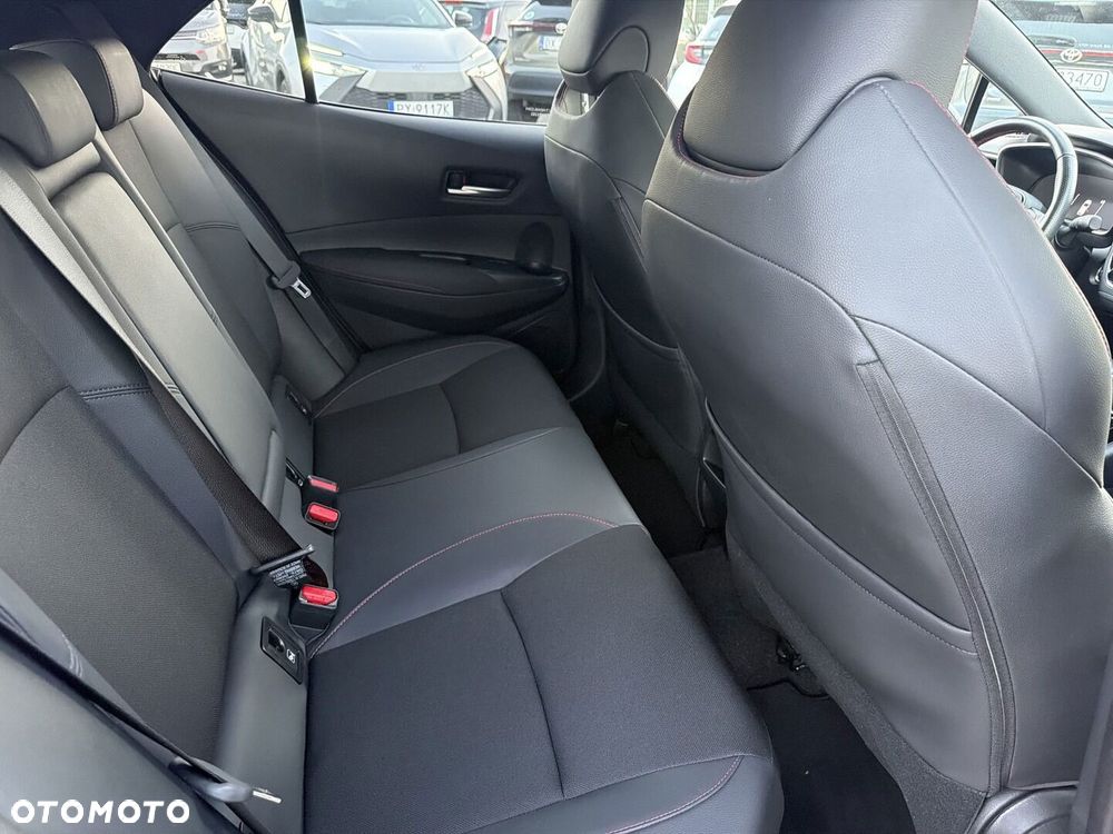 Toyota Corolla 1.8 Hybrid GR Sport Dynamic - 10