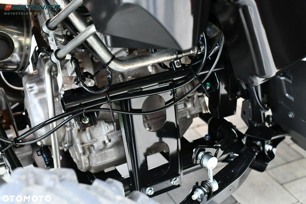 Yamaha Inny - 25
