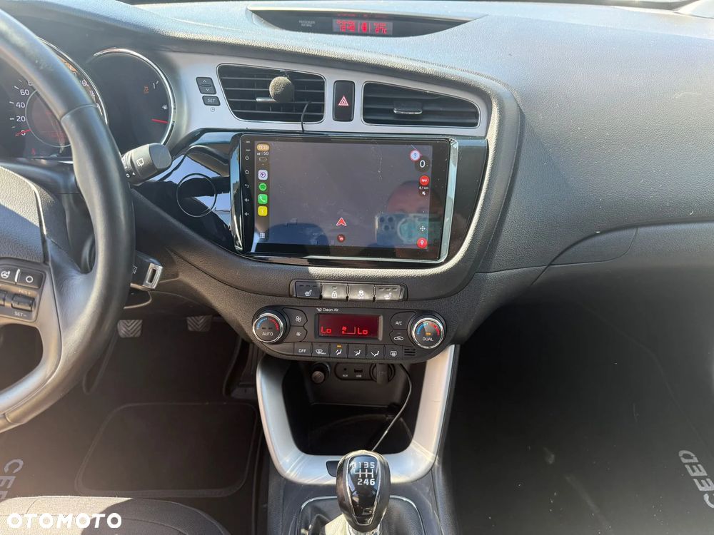 Kia Ceed - 7