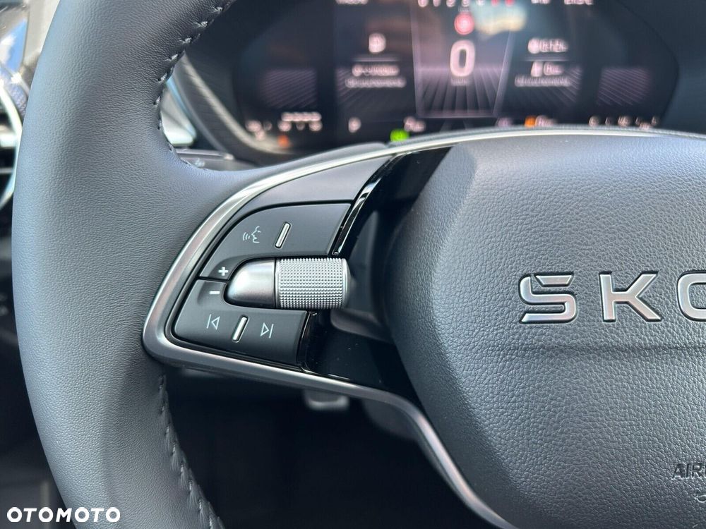 Skoda Fabia - 16