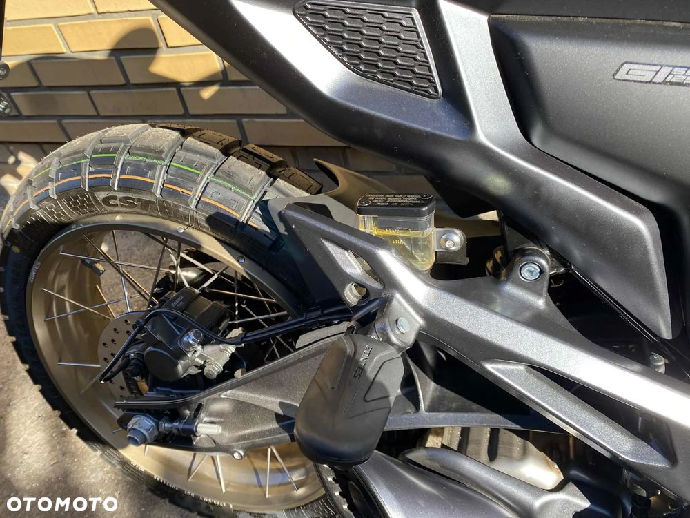 Zontes 125 G1 Spoke - 21