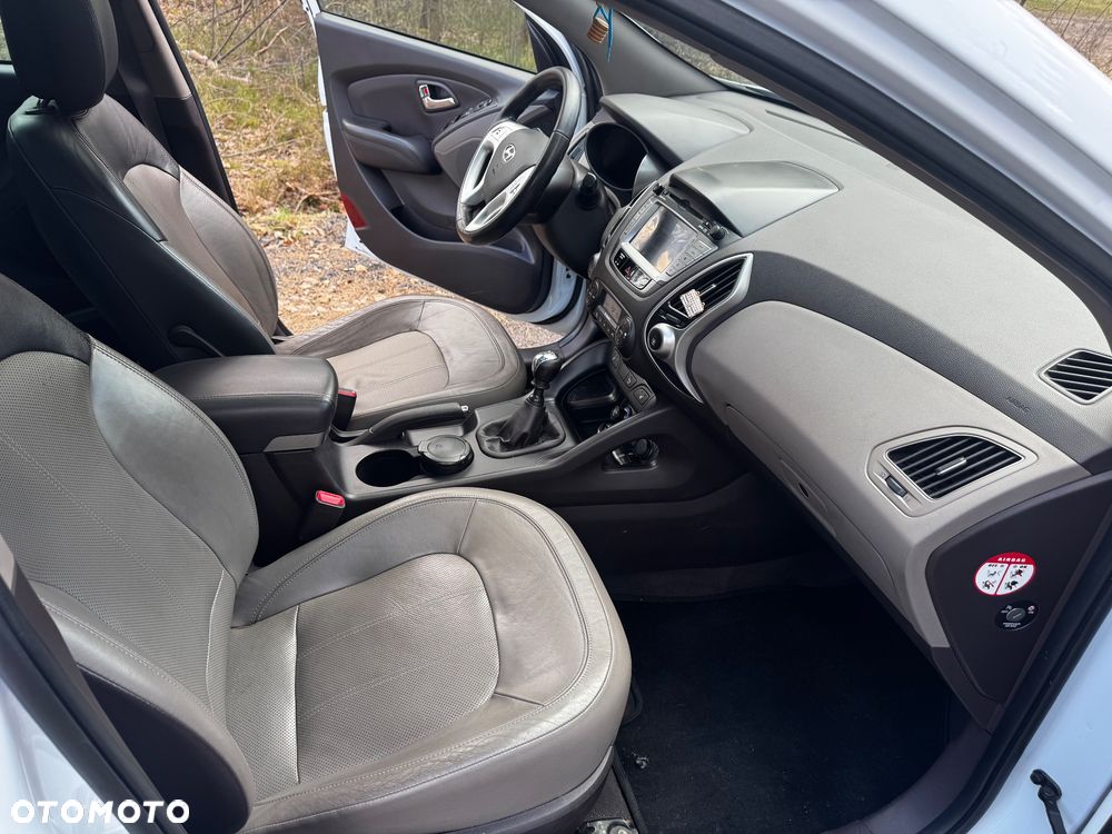 Hyundai ix35 2.0 CRDi 4WD Premium - 15