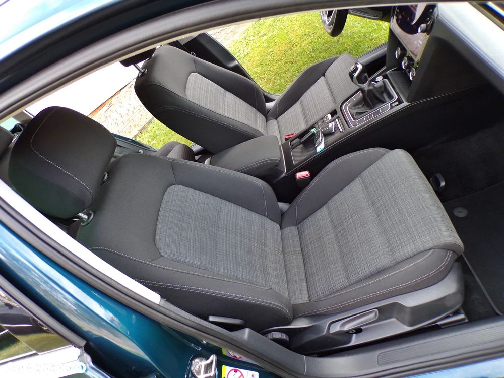 Volkswagen Passat Variant 2.0 TDI (BlueMotion Technology) Comfortline - 28