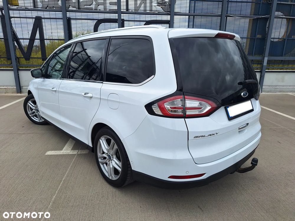 Ford Galaxy 2.0 TDCi Titanium PowerShift - 9
