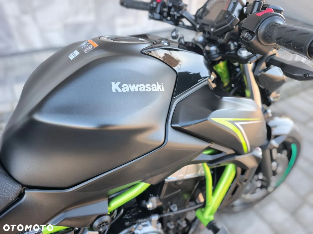 Kawasaki Z 650 - 21